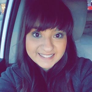 Meet your Posher, Eliana